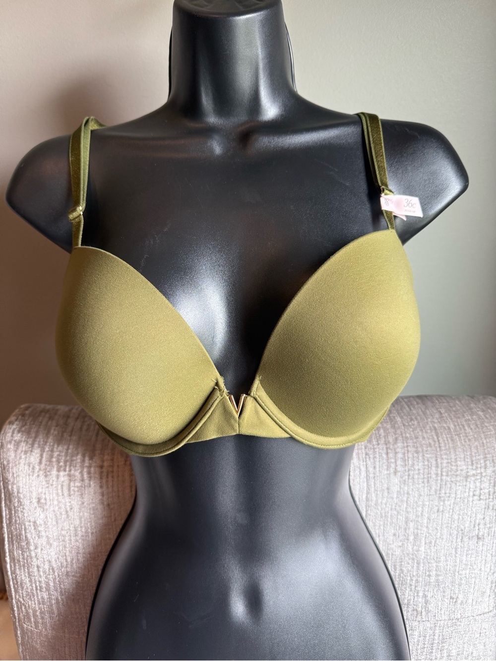 Victoria’s Secret Olive Green Push-Up Bra - 36C, NWT